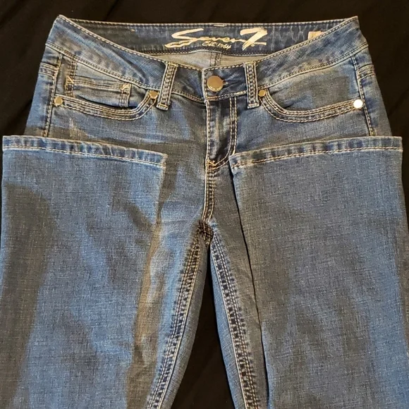 Seven7 Rocker Slim Boot Cut Jeans, Sz 6 - Picture 5 of 8